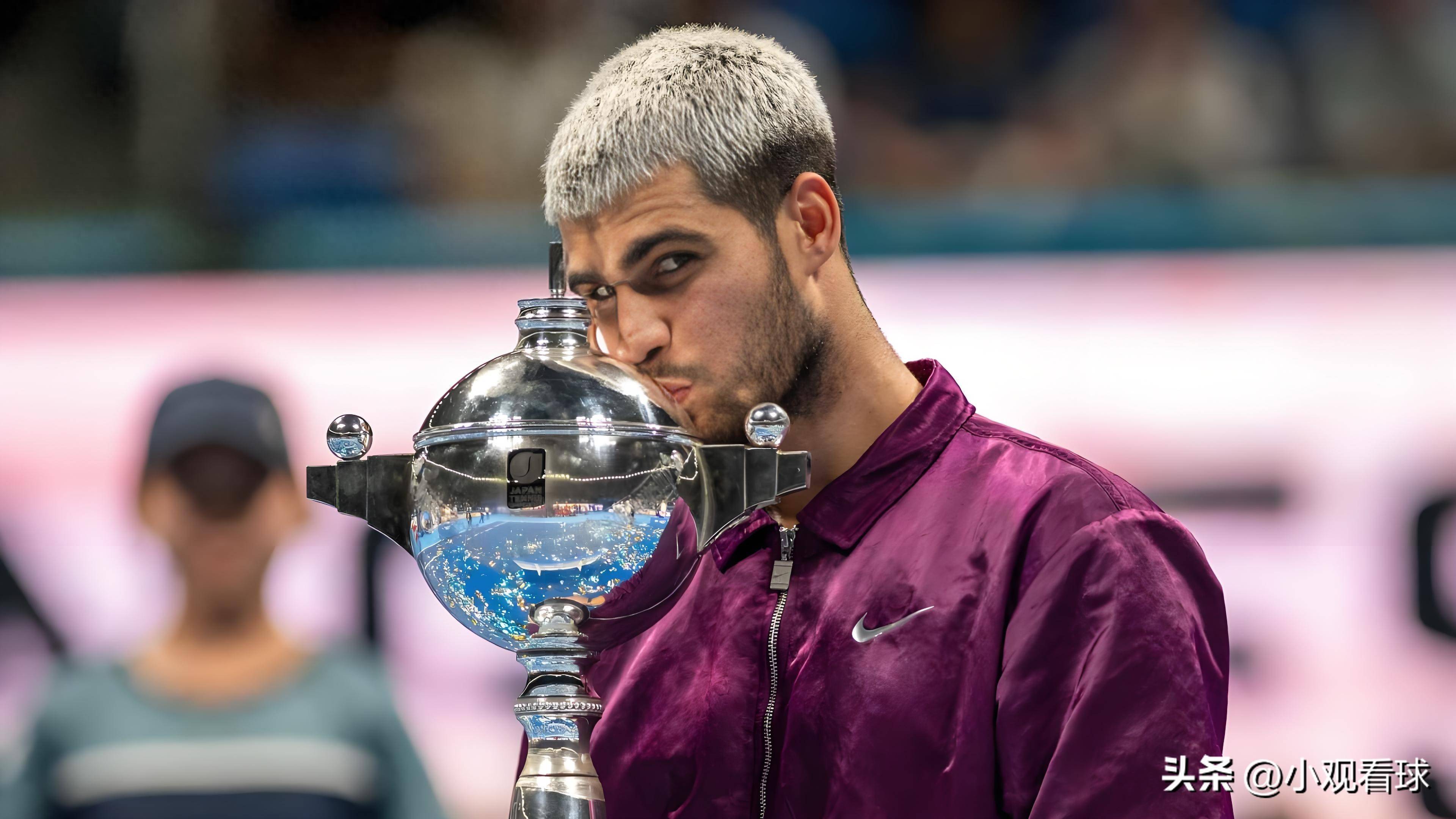 澳网险胜拉沃尔杯，阿尔卡拉斯关键制胜