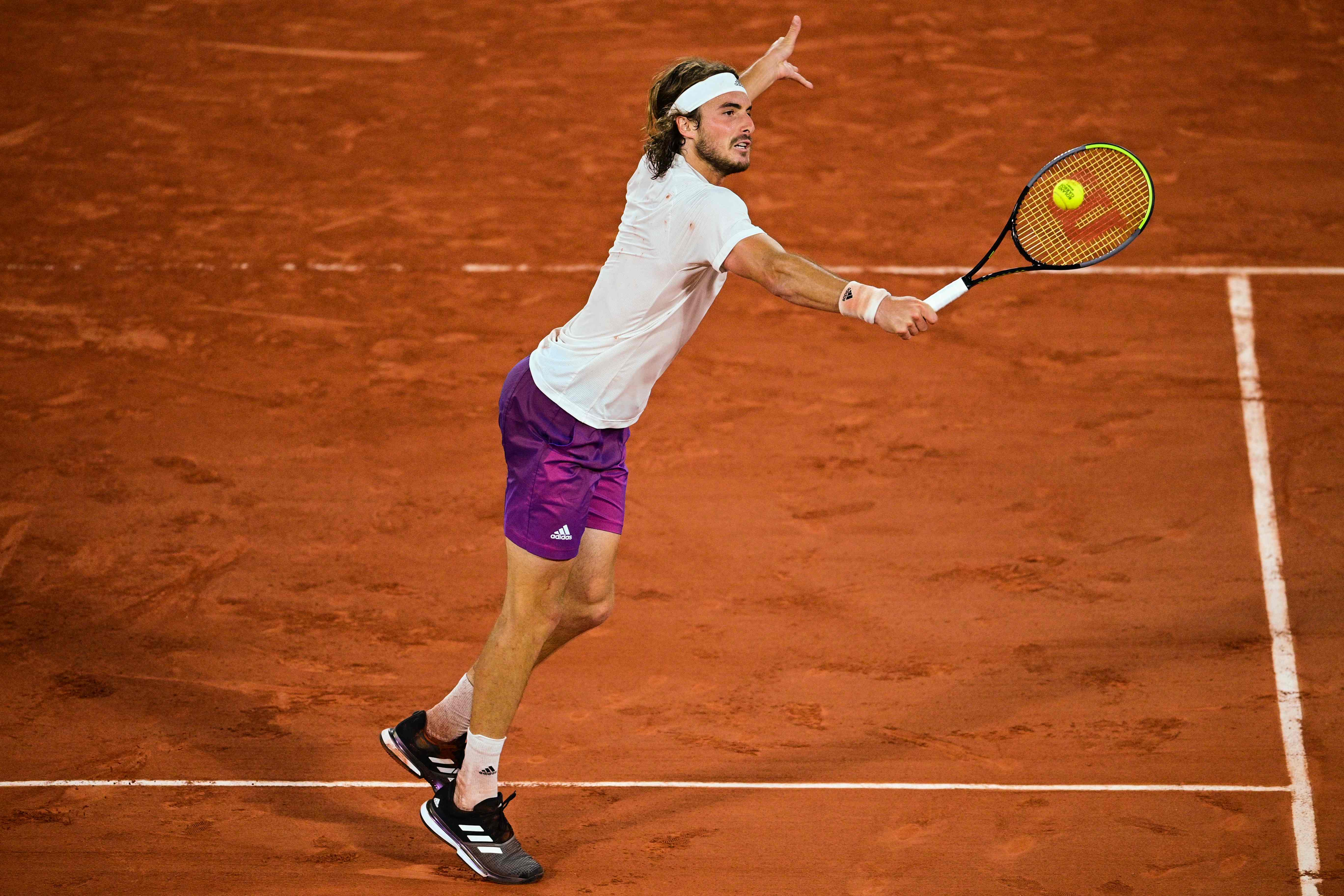 ATP总决赛轻取美网,西西帕斯高光表现 ATP总决赛轻取美网,西西帕斯高光表现